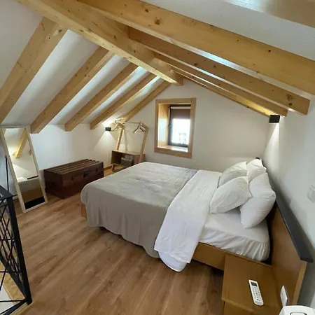 Dona Irene Al 만테이가스