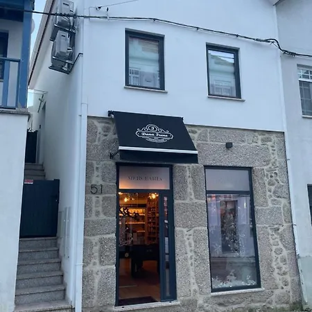 Dona Irene Al 만테이가스