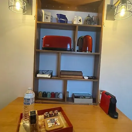 Dona Irene Al 아파트 *