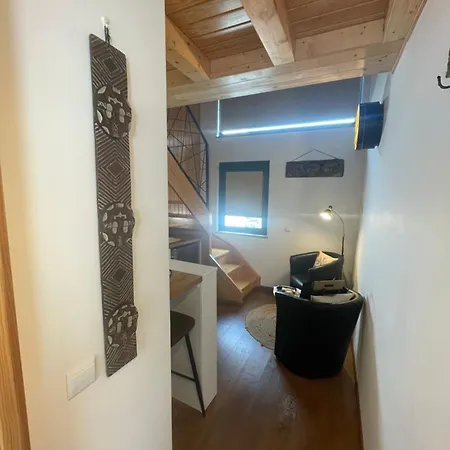 Dona Irene Al アパート