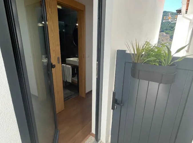 Dona Irene Al * Мантейгас