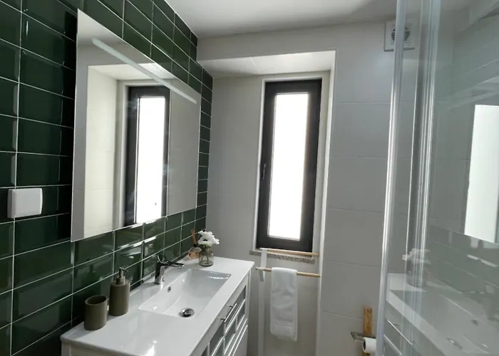 Dona Irene Al Апартаменты *